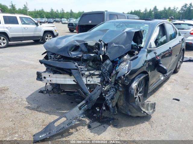 4T1G11BK2NU069476 Toyota Camry Se Awd