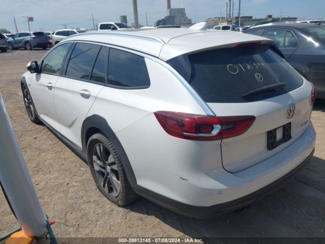 W04GV8SX3K1012319 Buick Regal Tourx Awd Essence