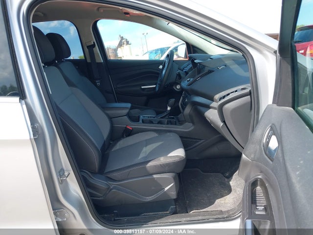 Ford ESCAPE SE 2017 1FMCU0G91HUD84649 Image 5