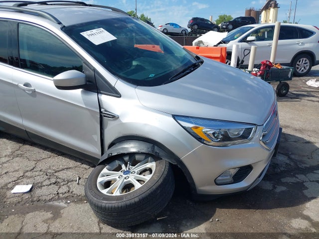 Ford ESCAPE SE 2017 1FMCU0G91HUD84649 Image 6