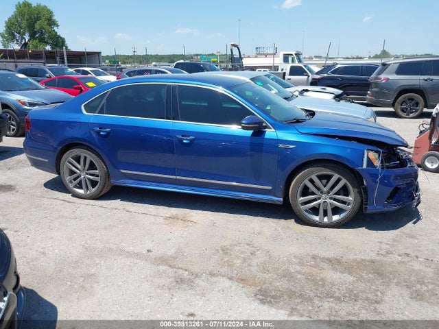 1VWDT7A36HC013885 Volkswagen Passat 1.8t R-line