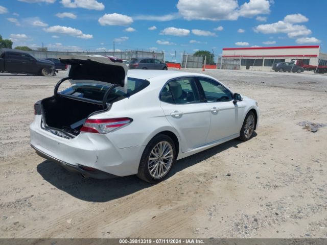 4T1B11HK3JU115148 Toyota CAMRY XLE
