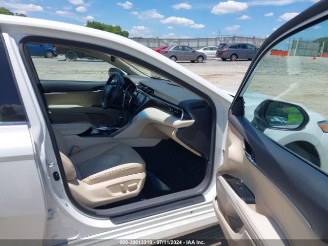 4T1B11HK3JU115148 Toyota CAMRY XLE