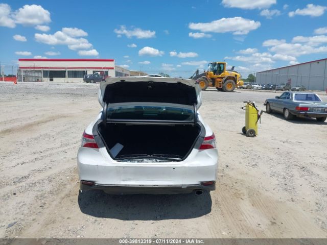 4T1B11HK3JU115148 Toyota CAMRY XLE
