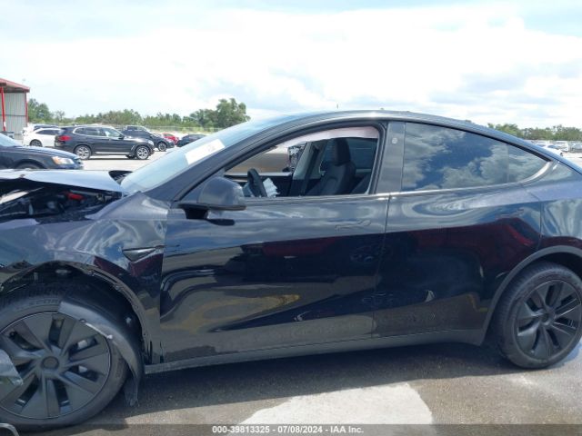 7SAYGDEE7RA294795 Tesla Model Y Long Range Dual Motor All-wheel Drive