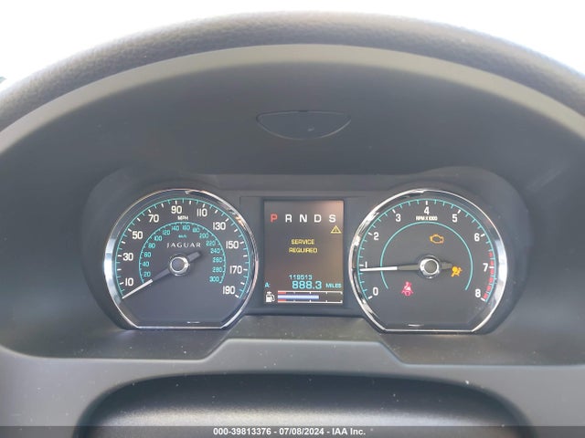 2013 JAGUAR XF SAJWA0E75D8S91410 Photo 6