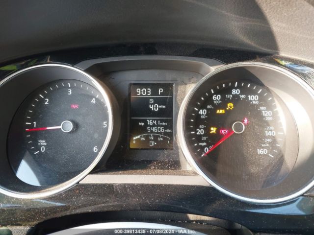 3VWLA7AJ3FM330924 Volkswagen Jetta 2.0l Tdi S