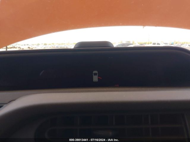 JTDKDTB35F1098127 Toyota Prius C One