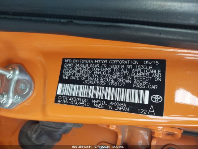 JTDKDTB35F1098127 Toyota Prius C One