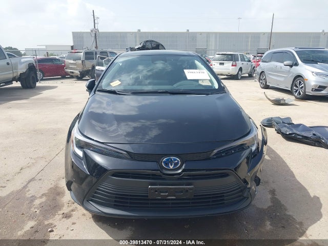Toyota Corolla Hybrid Le 2024 JTDBCMFE5R3033890 Image 13