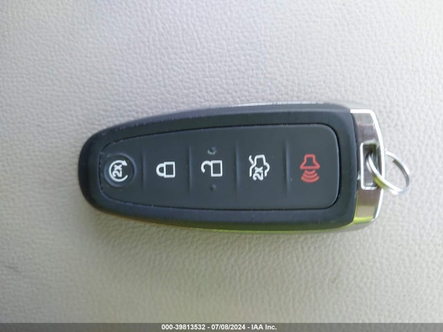 Ford ESCAPE SEL 2019 1FMCU0HD5KUB82648 Image 11