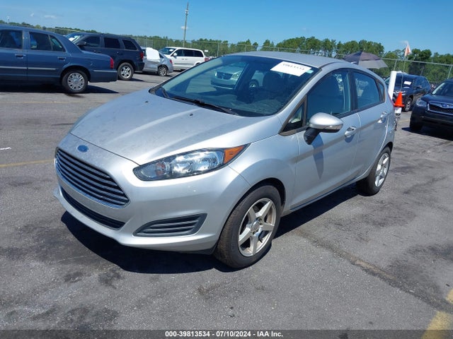 Ford FIESTA SE 2014 3FADP4EE2EM189107 Image 2