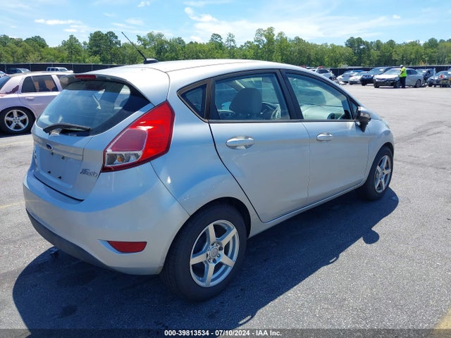 Ford FIESTA SE 2014 3FADP4EE2EM189107 Image 4