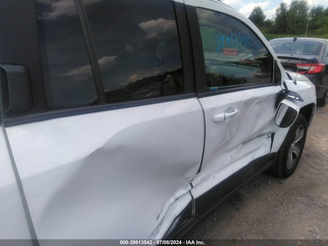1C4NJDEB9GD588150 Jeep Compass High Altitude Edition