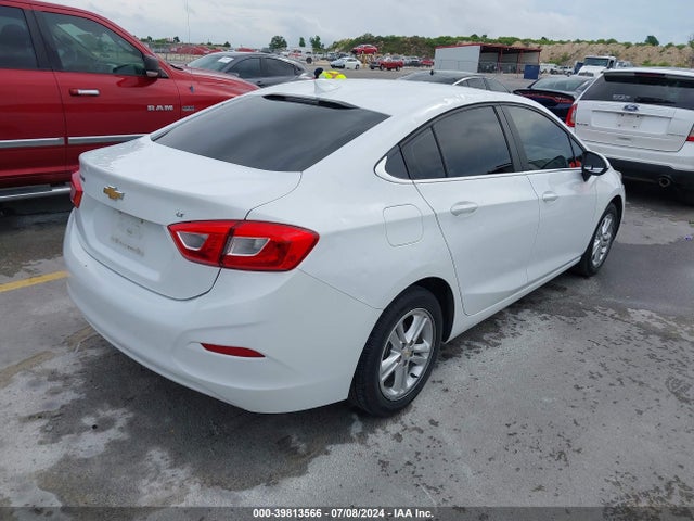 Chevrolet Cruze Lt Auto 2018 1G1BE5SMXJ7156247 Image 4