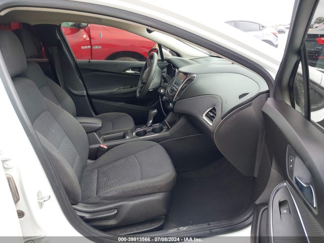 Chevrolet Cruze Lt Auto 2018 1G1BE5SMXJ7156247 Image 5