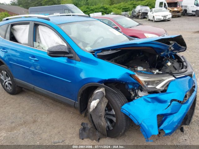 JTMBFREV5GJ078598 Toyota RAV4 LE