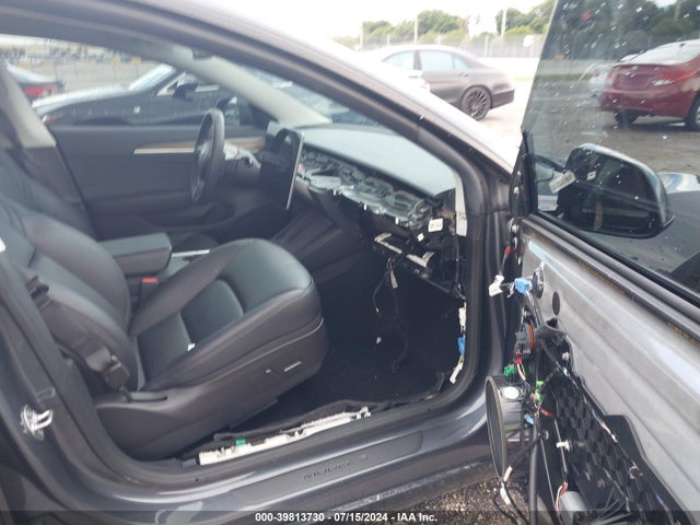 2023 TESLA MODEL 3 5YJ3E1EA4PF541389 Photo 4