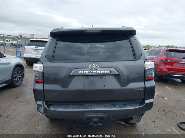 Toyota 4RUNNER SR5 2019 JTEBU5JR4K5667470 Image 16