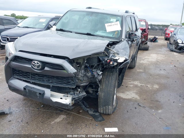 Toyota 4RUNNER SR5 2019 JTEBU5JR4K5667470 Image 6