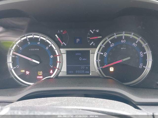 Toyota 4RUNNER SR5 2019 JTEBU5JR4K5667470 Image 7
