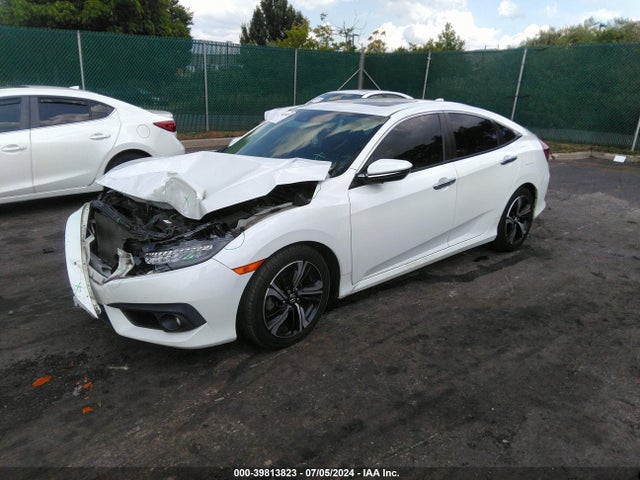 Honda Civic Touring 2017 2HGFC1F90HH653742 Image 2