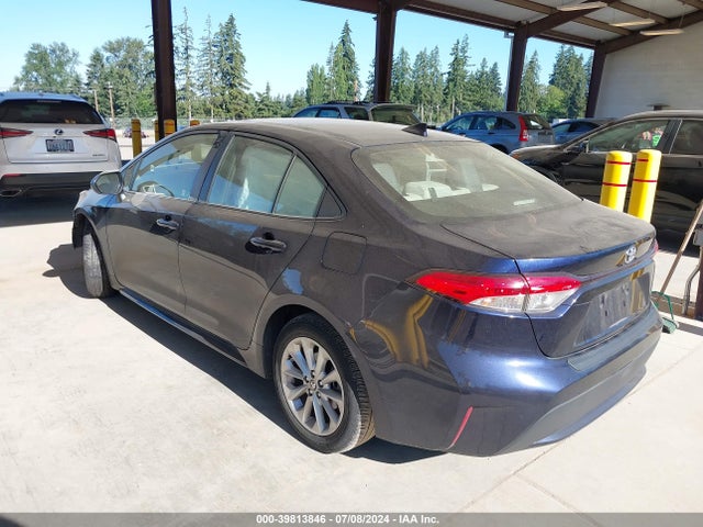Toyota COROLLA LE 2020 JTDHPRAEXLJ068169 Image 3