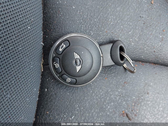 2009 MINI COOPER S CLUBMAN WMWMM33579TP93529 Photo 10