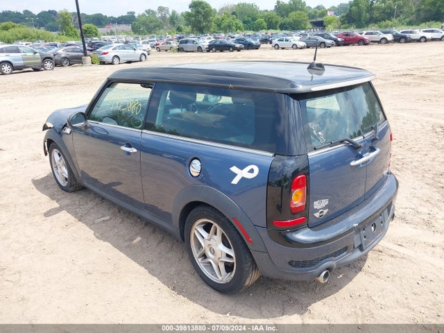 2009 MINI COOPER S CLUBMAN WMWMM33579TP93529 Photo 2