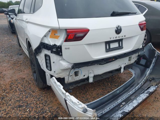 3VVCB7AX6PM053208 Volkswagen Tiguan 2.0t Se R-line Black