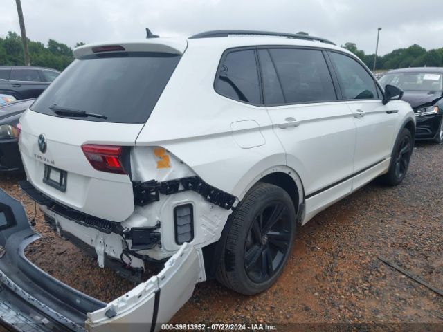 3VVCB7AX6PM053208 Volkswagen Tiguan 2.0t Se R-line Black
