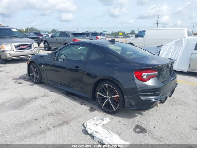 2019 TOYOTA 86 JF1ZNAE16K9701727 Photo 2