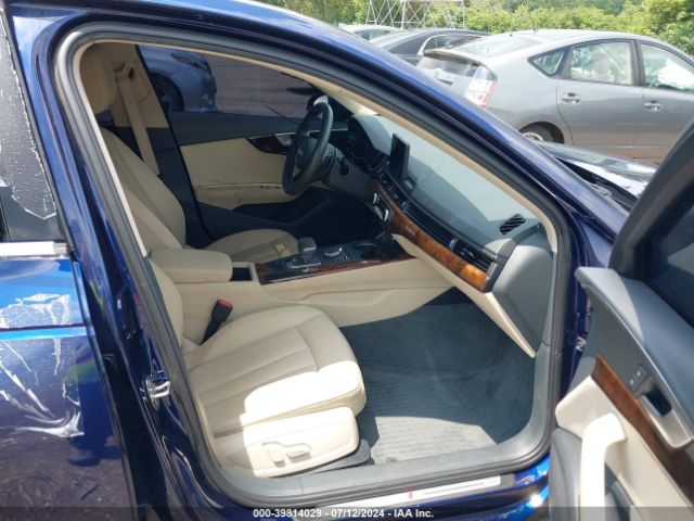 WAUDNAF48KN019501 Audi A4 45 Premium