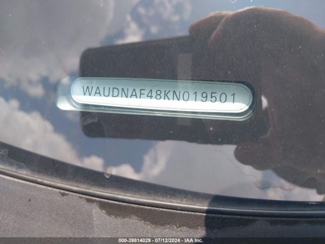 WAUDNAF48KN019501 Audi A4 45 Premium