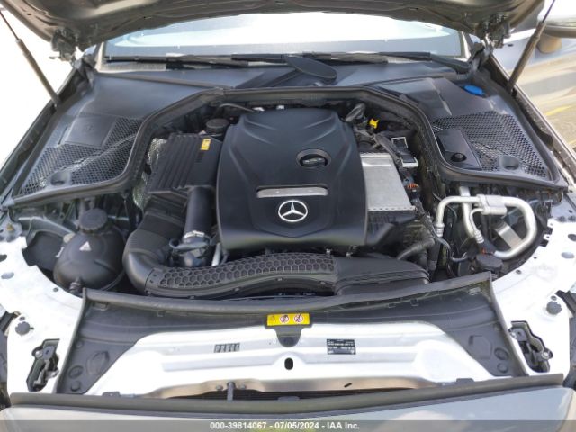 WDDWJ4JB6HF462687 Mercedes-Benz C 300