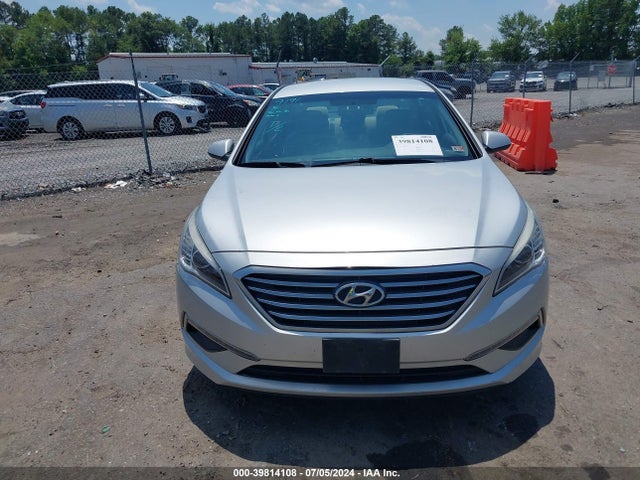 Hyundai SONATA SE 2015 5NPE24AF7FH156221 Image 12