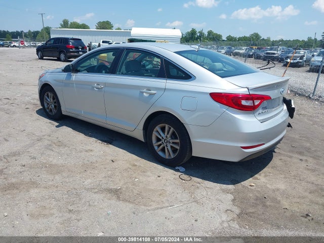 Hyundai SONATA SE 2015 5NPE24AF7FH156221 Image 3