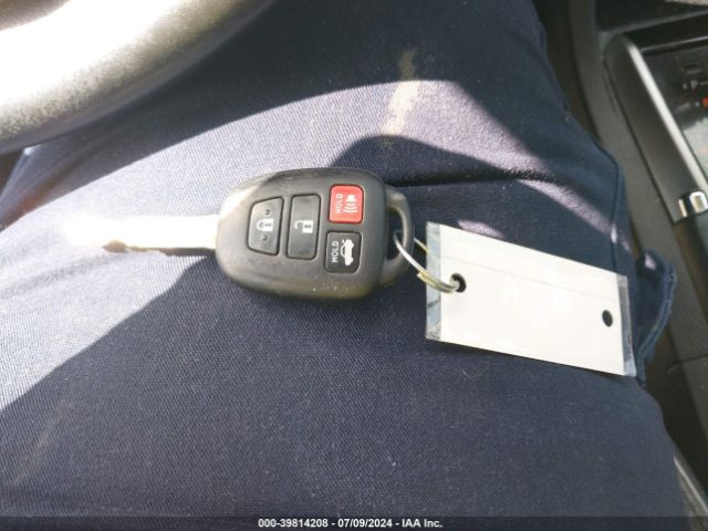 5YFBURHE2FP229148 Toyota Corolla S Plus