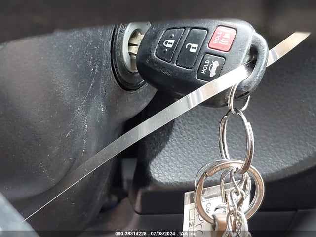 Toyota COROLLA LE 2016 2T1BURHE3GC681093 Image 11