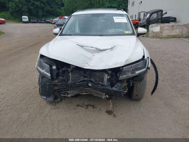 3VV2B7AX9JM144931 Volkswagen Tiguan 2.0t Se/2.0t Sel