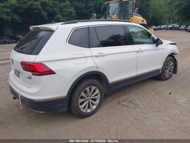 3VV2B7AX9JM144931 Volkswagen Tiguan 2.0t Se/2.0t Sel