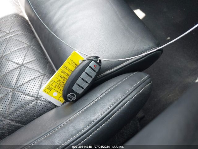 1N4AA6AP4GC406085 Nissan Maxima 3.5 Platinum