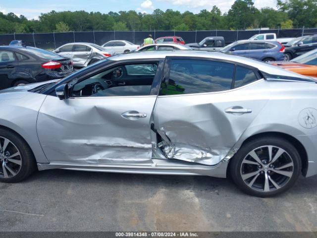 1N4AA6AP4GC406085 Nissan Maxima 3.5 Platinum