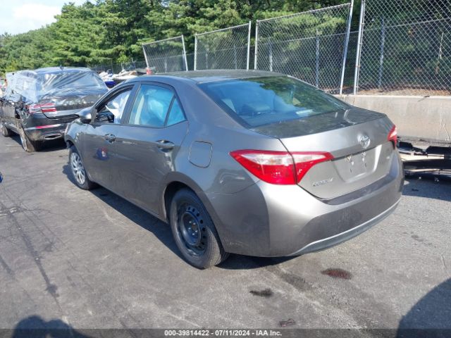 2019 TOYOTA COROLLA 2T1BURHE7KC162685 Photo 2