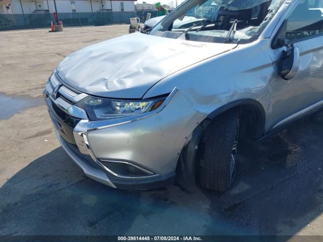 JA4AD2A35HZ027189 Mitsubishi Outlander Es