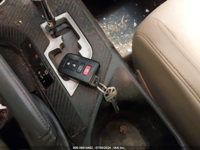 2T3DFREV7FW392195 Toyota Rav4 Limited