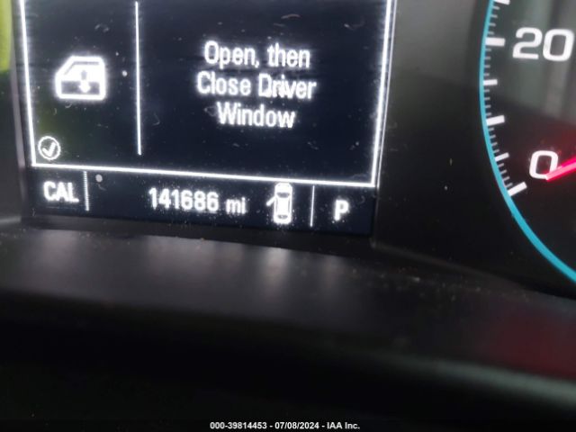 2GNAXKEX7J6205784 Chevrolet EQUINOX LT