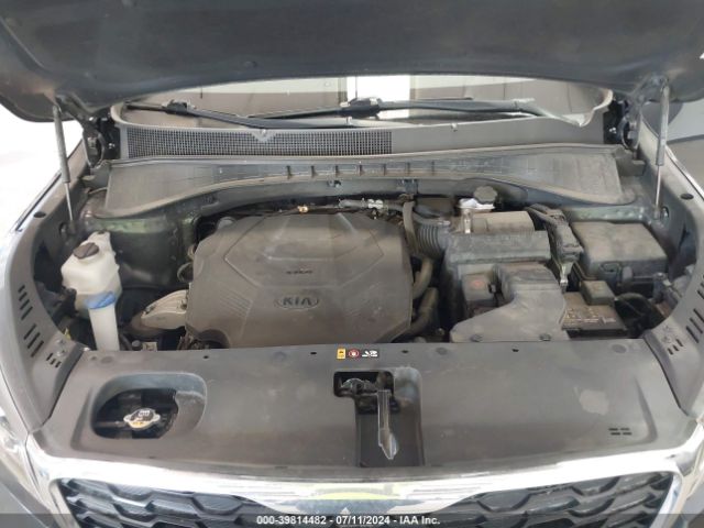 5XYPG4A52LG613232 KIA Sorento 3.3l Lx