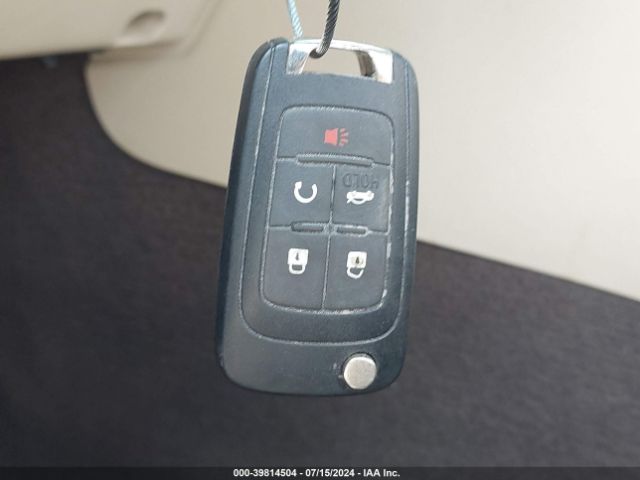 1G4GB5G35GF157306 Buick Lacrosse Leather