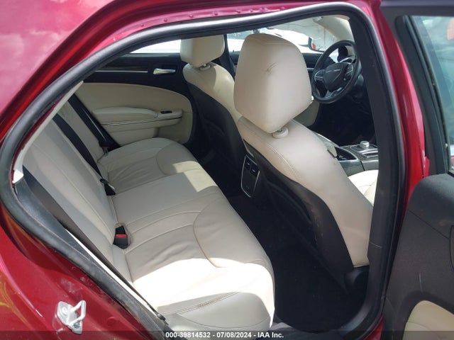 Chrysler 300 Anniversary Edition 2016 2C3CCARG1GH358552 Image 8